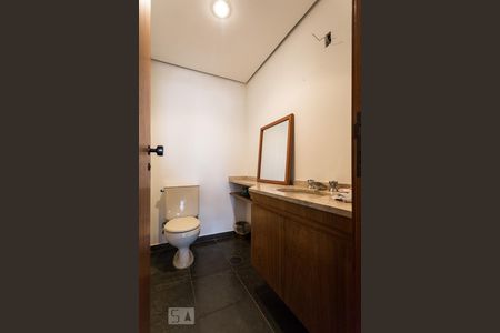 Lavabo de apartamento à venda com 4 quartos, 200m² em Vila Nova Conceição, São Paulo
