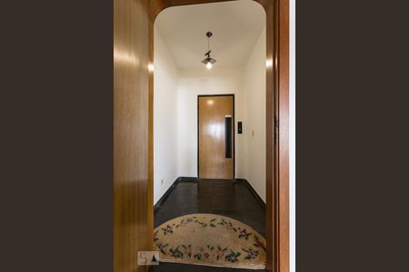 Hall do elevador de apartamento à venda com 4 quartos, 200m² em Vila Nova Conceição, São Paulo