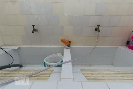 Casa à venda com 350m², 6 quartos e 4 vagas Casa à venda com 350m², 6 quartos e 4 vagasDetalhe da Área de Serviço