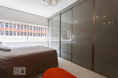 Apartamento à venda com 198m², 3 quartos e 2 vagasSuíte