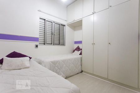 Apartamento à venda com 198m², 3 quartos e 2 vagasQuarto 02