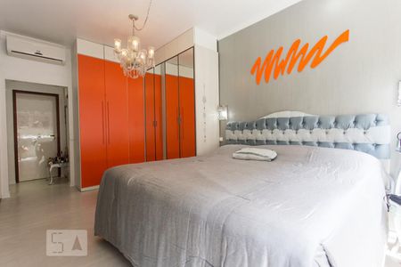 Apartamento à venda com 198m², 3 quartos e 2 vagasSuíte
