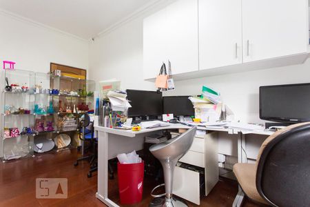 Apartamento à venda com 198m², 3 quartos e 2 vagasEscritório