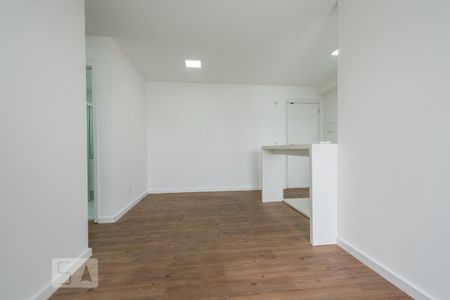 Sala de apartamento para alugar com 2 quartos, 68m² em Jardim Dom Bosco, São Paulo