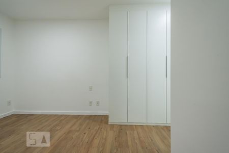 Apartamento para alugar com 68m², 2 quartos e 2 vagas Apartamento para alugar com 68m², 2 quartos e 2 vagasSuíte