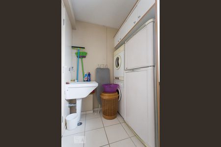 Apartamento à venda com 59m², 2 quartos e 2 vagasÁrea de serviço