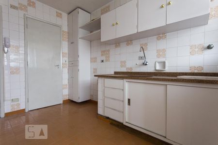 Apartamento à venda com 110m², 2 quartos e 1 vagaCozinha