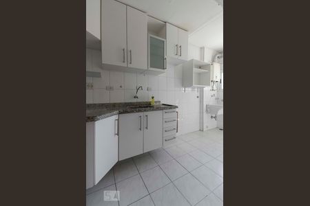 Apartamento à venda com 60m², 3 quartos e 2 vagasCozinha