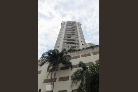 Apartamento à venda com 60m², 3 quartos e 2 vagasFachada