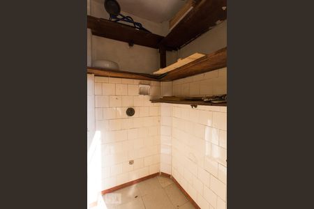 Apartamento à venda com 75m², 2 quartos e 1 vaga Apartamento à venda com 75m², 2 quartos e 1 vagaDespensa