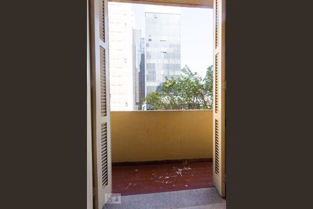 Apartamento à venda com 75m², 2 quartos e 1 vaga Apartamento à venda com 75m², 2 quartos e 1 vagaQuarto 01