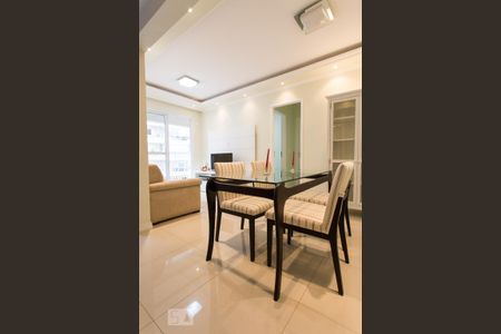 Apartamento para alugar com 55m², 2 quartos e 1 vaga Apartamento para alugar com 55m², 2 quartos e 1 vagaSala