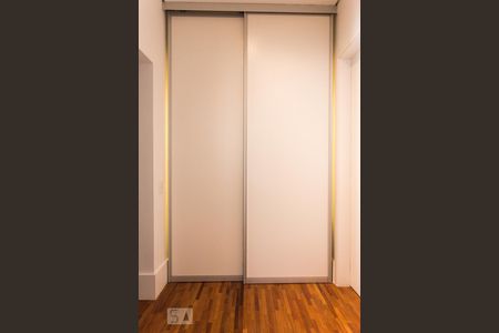 Apartamento à venda com 92m², 1 quarto e 1 vagaÁrea de serviço