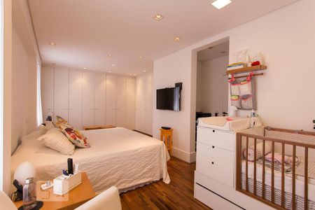 Apartamento à venda com 92m², 1 quarto e 1 vagaQuarto