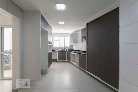 Apartamento à venda com 230m², 3 quartos e 3 vagas1o. Andar - Cozinha