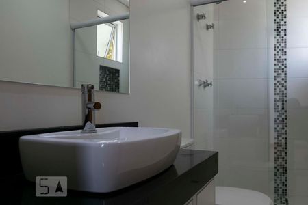 Apartamento à venda com 230m², 3 quartos e 3 vagas2o. Andar - Suíte 1/ Banheiro (Torneira)