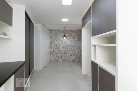 1o. Andar - Cozinha de apartamento à venda com 3 quartos, 230m² em Vila Monumento, São Paulo