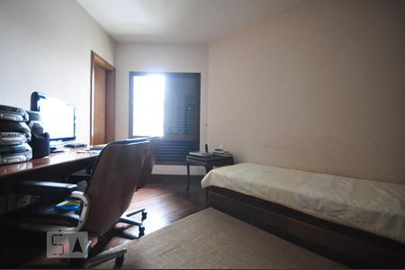 Apartamento à venda com 286m², 4 quartos e 4 vagassuíte 3