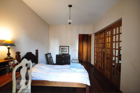 Apartamento à venda com 286m², 4 quartos e 4 vagassuíte 1