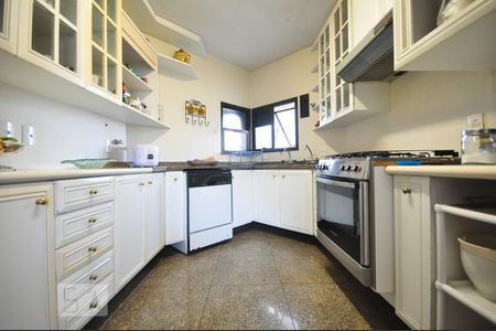 Apartamento à venda com 286m², 4 quartos e 4 vagascozinha