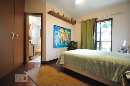 Apartamento à venda com 286m², 4 quartos e 4 vagassuíte 2