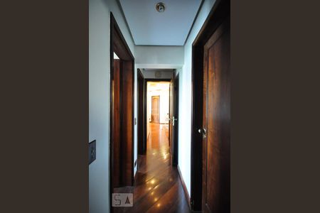 Apartamento para alugar com 110m², 3 quartos e 2 vagascorredor