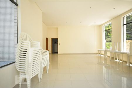 Apartamento para alugar com 110m², 3 quartos e 2 vagassalão de festa