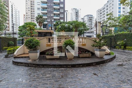Apartamento para alugar com 68m², 2 quartos e sem vagaÁrea comum