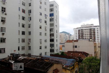 Vista. de kitnet/studio à venda com 1 quarto, 22m² em Botafogo, Rio de Janeiro