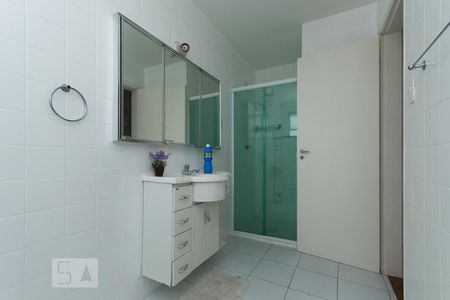 Banheiro de apartamento à venda com 2 quartos, 105m² em Perdizes, São Paulo
