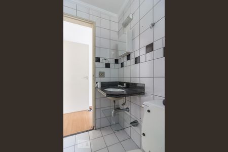 Banheiro da suite de apartamento para alugar com 1 quarto, 40m² em Liberdade, São Paulo