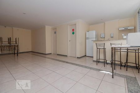 Apartamento à venda com 80m², 3 quartos e 2 vagas Apartamento à venda com 80m², 3 quartos e 2 vagasSalão de festas