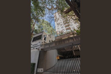 Apartamento à venda com 80m², 3 quartos e 2 vagas Apartamento à venda com 80m², 3 quartos e 2 vagasfachada