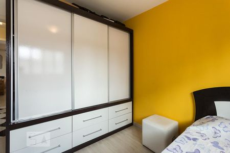Quarto de apartamento para alugar com 2 quartos, 75m² em Indianópolis, São Paulo