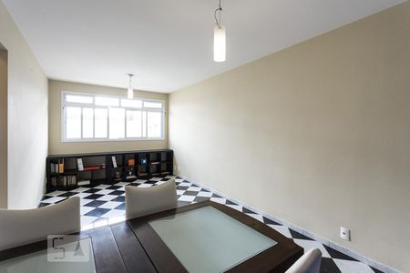Sala de apartamento para alugar com 2 quartos, 75m² em Indianópolis, São Paulo