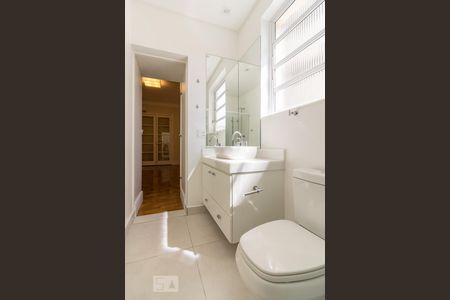 Apartamento à venda com 169m², 3 quartos e 1 vagaBanheiro da suite