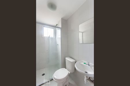 Banheiro de apartamento à venda com 2 quartos, 44m² em Ponte Pequena, São Paulo