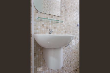 Cozinha de kitnet/studio para alugar com 1 quarto, 30m² em Bela Vista, São Paulo