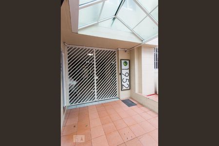 Fachada de kitnet/studio para alugar com 1 quarto, 30m² em Bela Vista, São Paulo