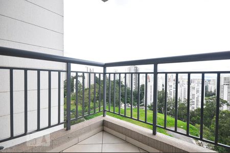 varanda de apartamento para alugar com 2 quartos, 51m² em Vila Andrade, São Paulo