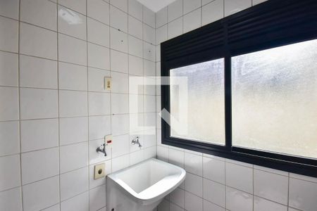 Apartamento para alugar com 70m², 3 quartos e 1 vagaÁrea de Serviço