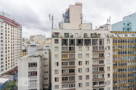 Vista de kitnet/studio para alugar com 1 quarto, 34m² em República, São Paulo