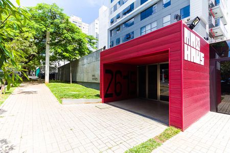 Apartamento para alugar com 74m², 1 quarto e 1 vagaFachada