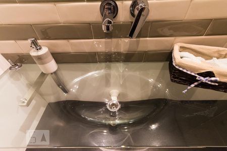 Apartamento para alugar com 74m², 1 quarto e 1 vagaLavabo