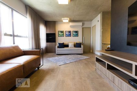 Sala de apartamento para alugar com 1 quarto, 74m² em Santo Amaro, São Paulo