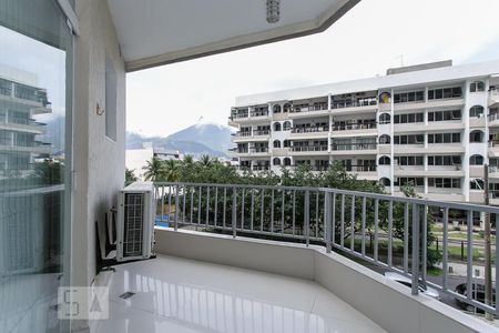 SACADA de apartamento para alugar com 1 quarto, 55m² em Barra da Tijuca, Rio de Janeiro