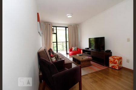 Sala. de apartamento para alugar com 2 quartos, 76m² em Laranjeiras, Rio de Janeiro