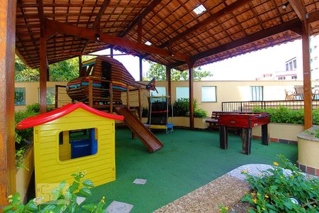 Playground. de apartamento à venda com 2 quartos, 76m² em Laranjeiras, Rio de Janeiro
