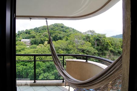 Vista Quarto. de apartamento à venda com 2 quartos, 76m² em Laranjeiras, Rio de Janeiro