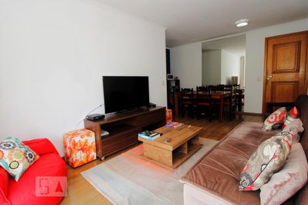 Sala. de apartamento para alugar com 2 quartos, 76m² em Laranjeiras, Rio de Janeiro